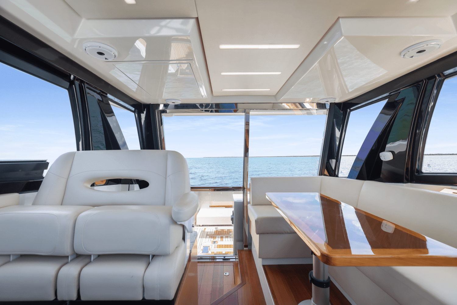 2021 Ocean Alexander 45 DIVERGENCE COUPE Image Thumbnail #92