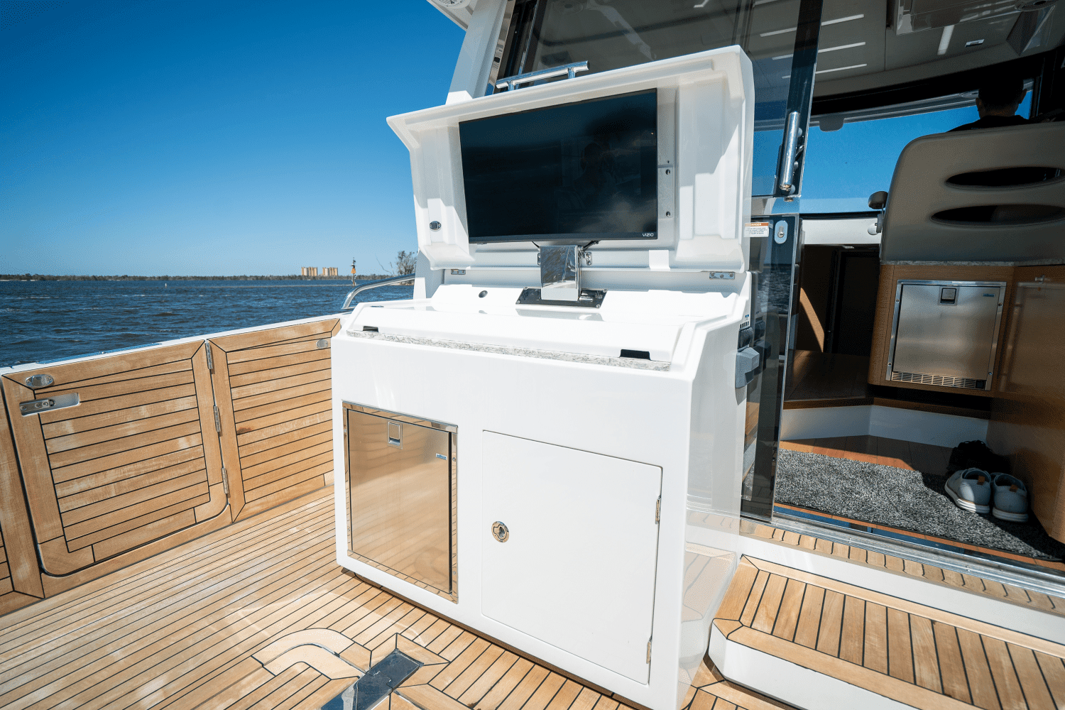 2021 Ocean Alexander 45 DIVERGENCE COUPE Image Thumbnail #12