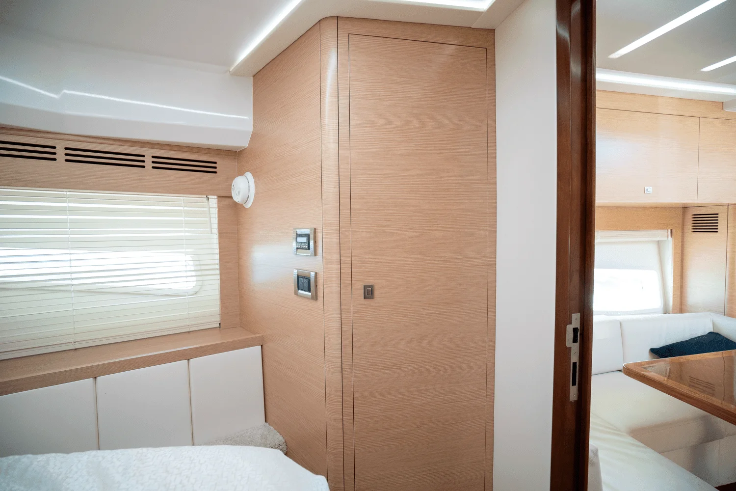 2021 Ocean Alexander 45 DIVERGENCE COUPE Image Thumbnail #37