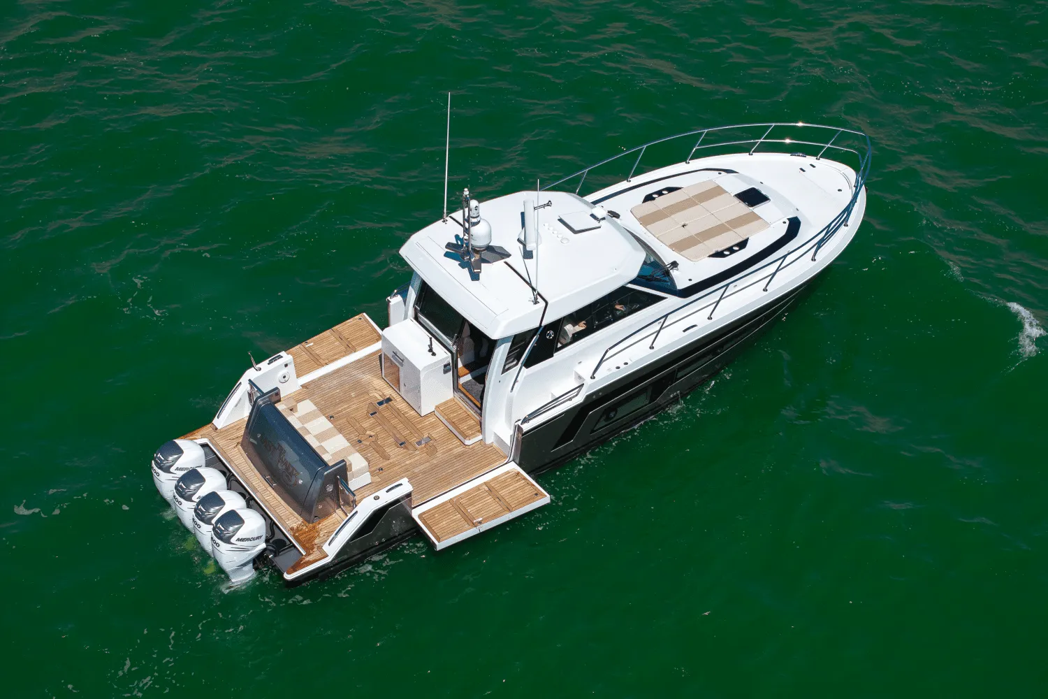 2021 Ocean Alexander 45 DIVERGENCE COUPE Image Thumbnail #5