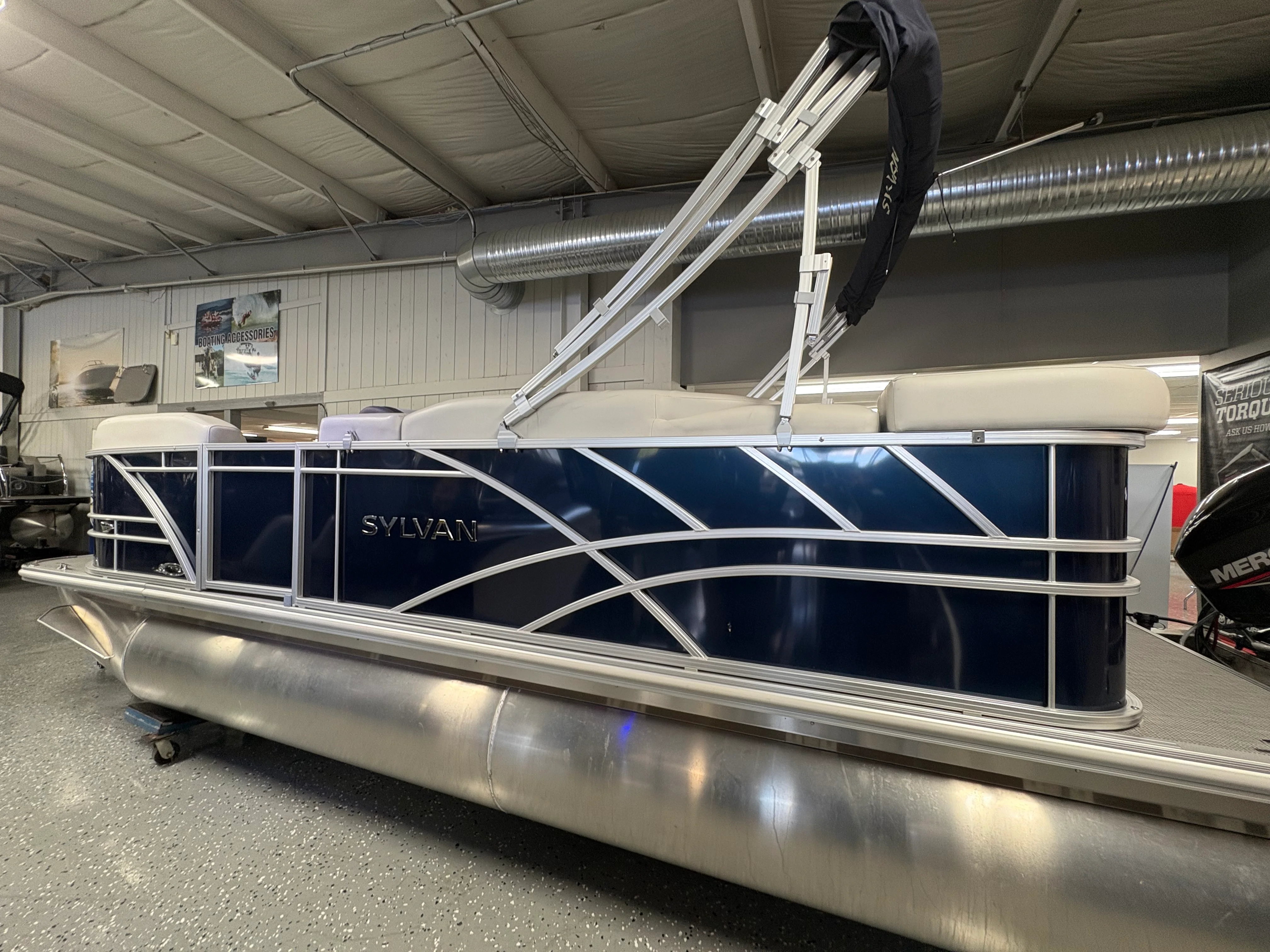 2025 Sylvan MIRAGE 820 Image Thumbnail #2