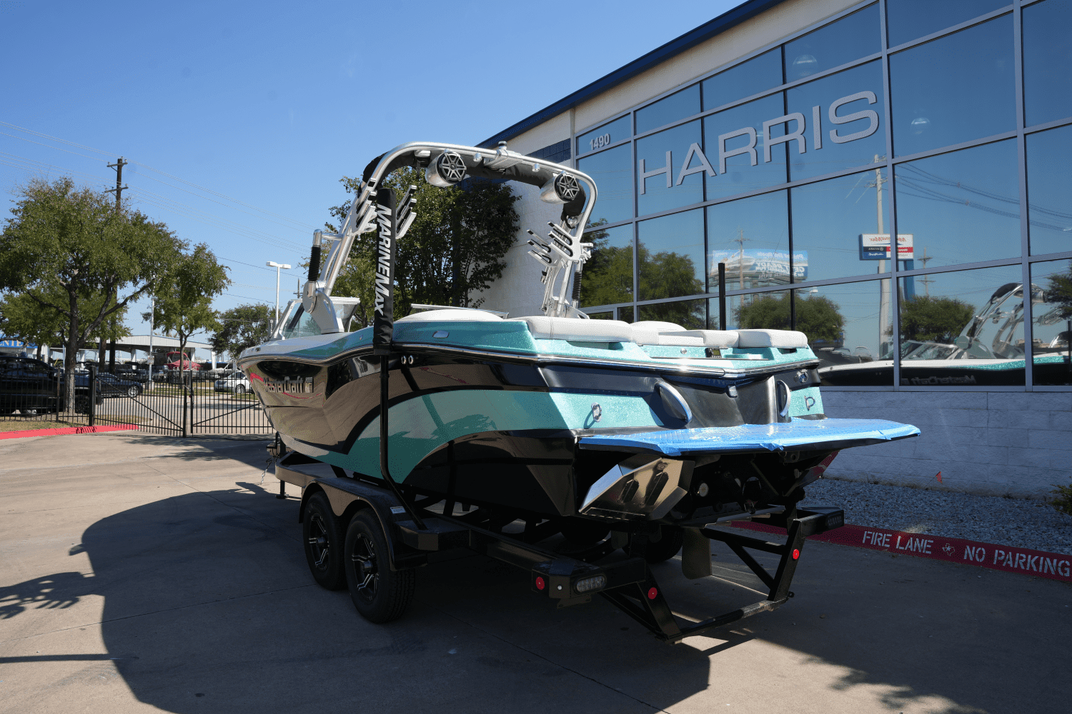 2017 Mastercraft XT-23 Image Thumbnail #2