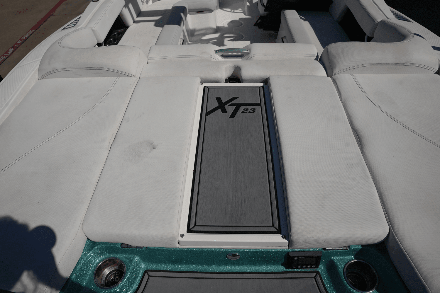 2017 Mastercraft XT-23 Image Thumbnail #6