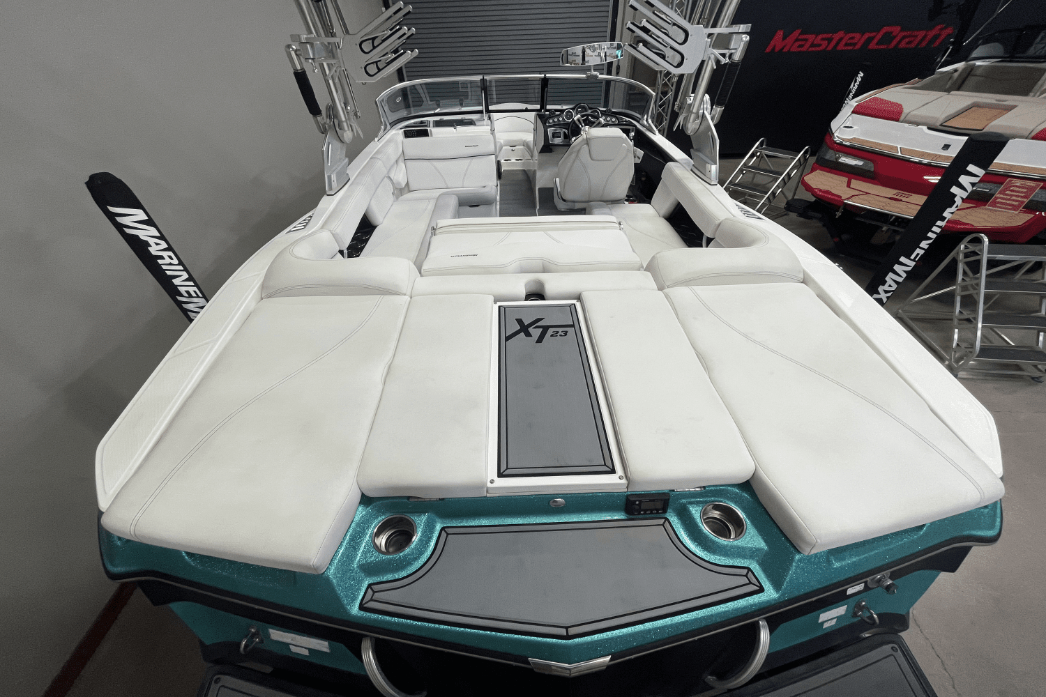 2017 Mastercraft XT-23 Image Thumbnail #4