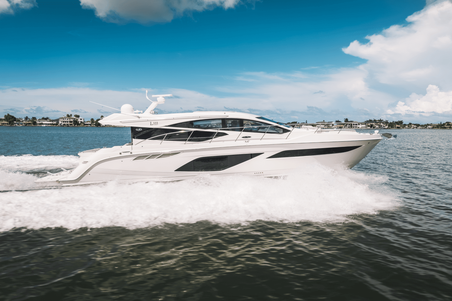 2018 Sea Ray L550 Image Thumbnail #0