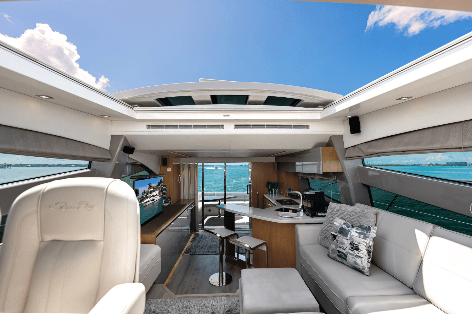 2018 Sea Ray
                                                             L550 Image Thumbnail #49