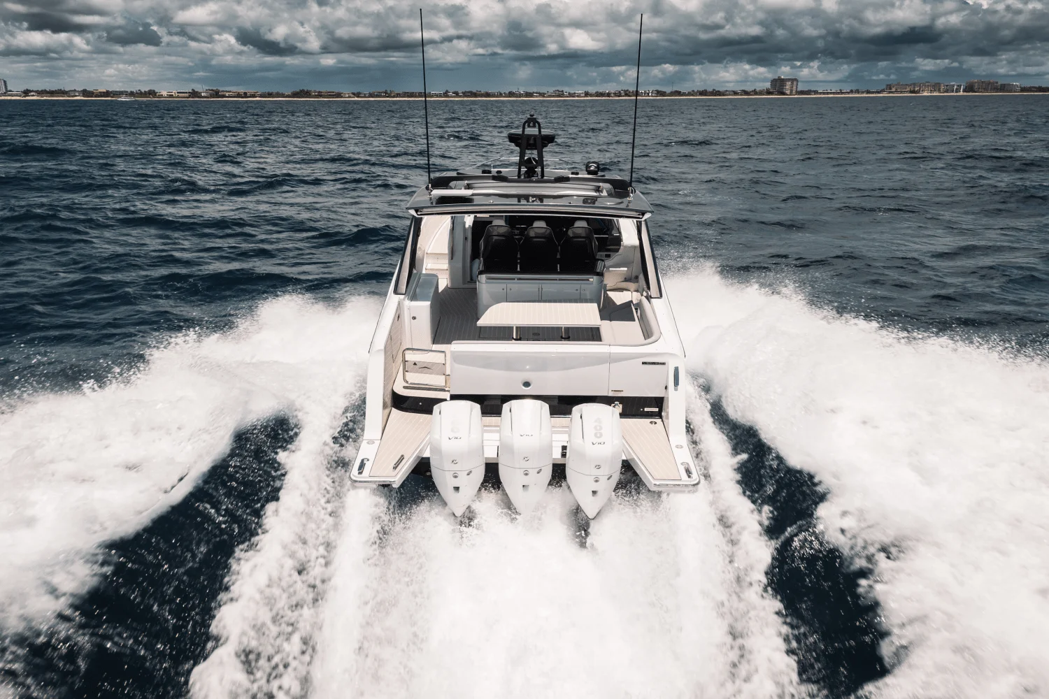 2026 Azimut Verve 42 Image Thumbnail #3