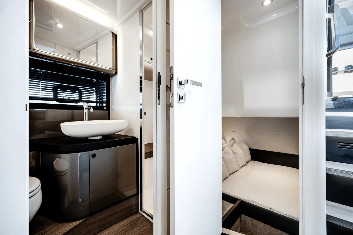 2026 Azimut Verve 42 Image Thumbnail #24