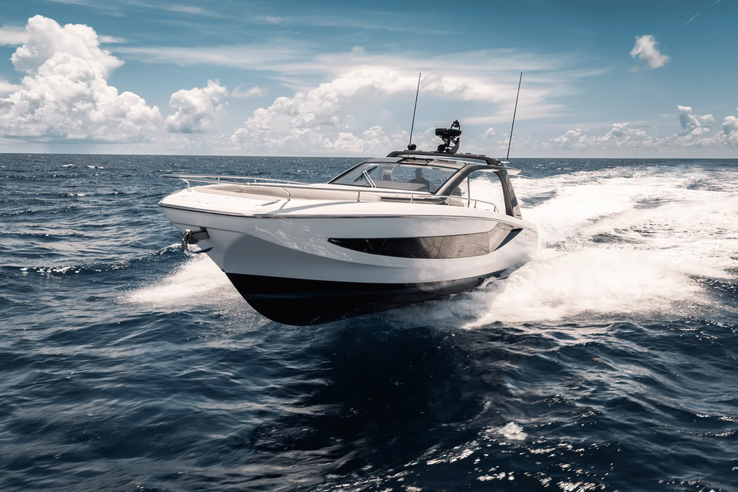 2026 Azimut Verve 42 Image Thumbnail #1