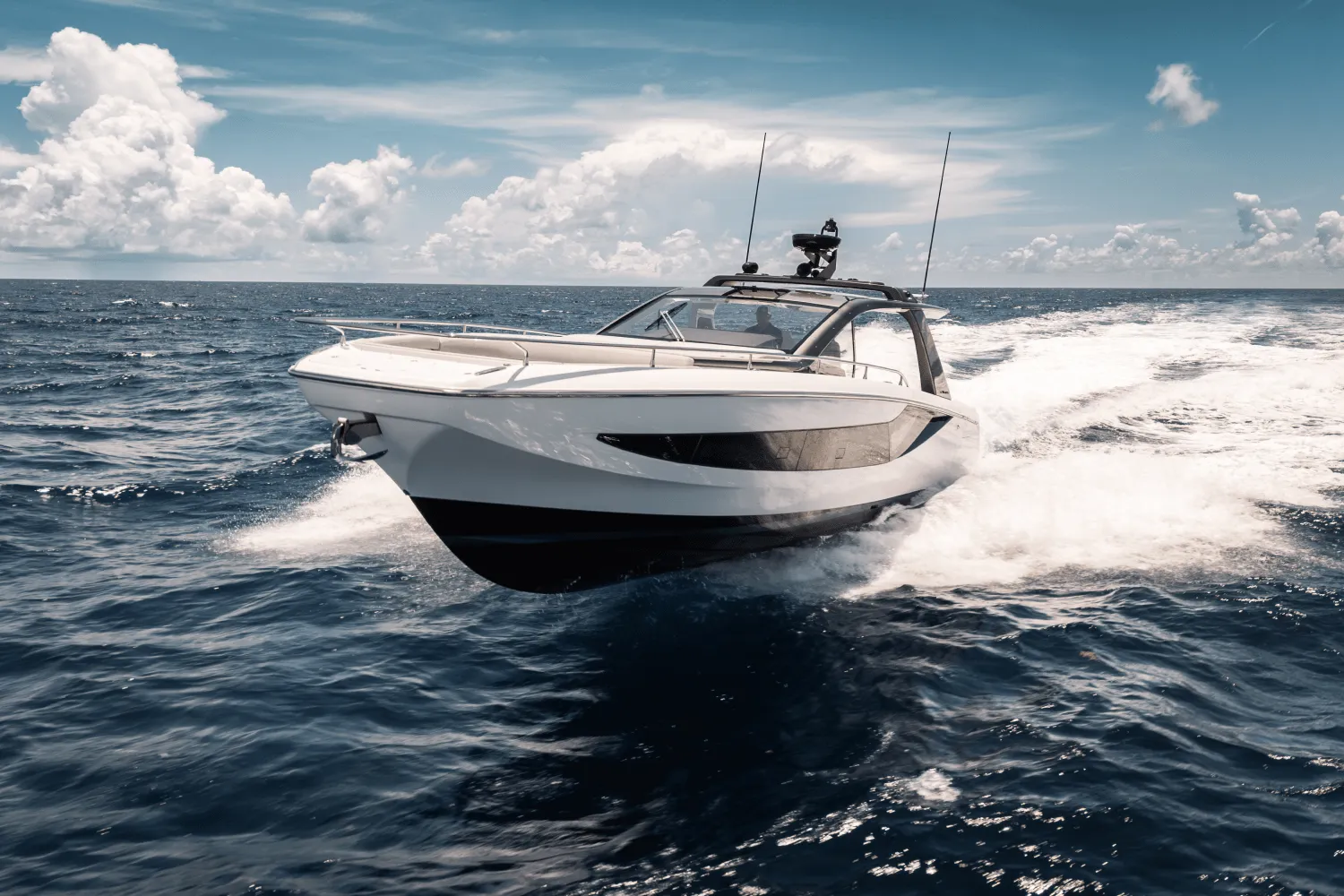 2026 Azimut Verve 42 Image Thumbnail #1