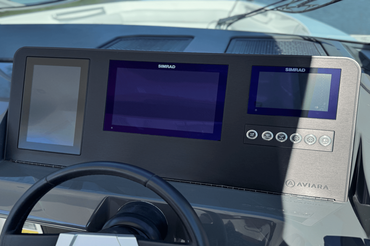 2024 Aviara AV32 Outboard Image Thumbnail #28