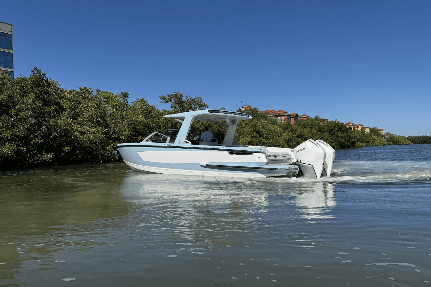 2024 Aviara AV32 Outboard Image Thumbnail #6