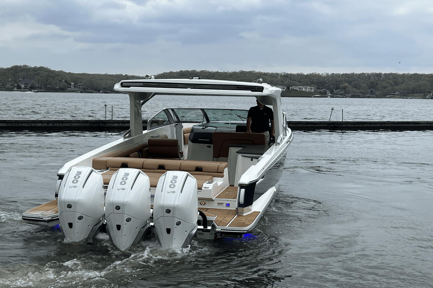 2024 Aviara AV36 Outboard Image Thumbnail #6