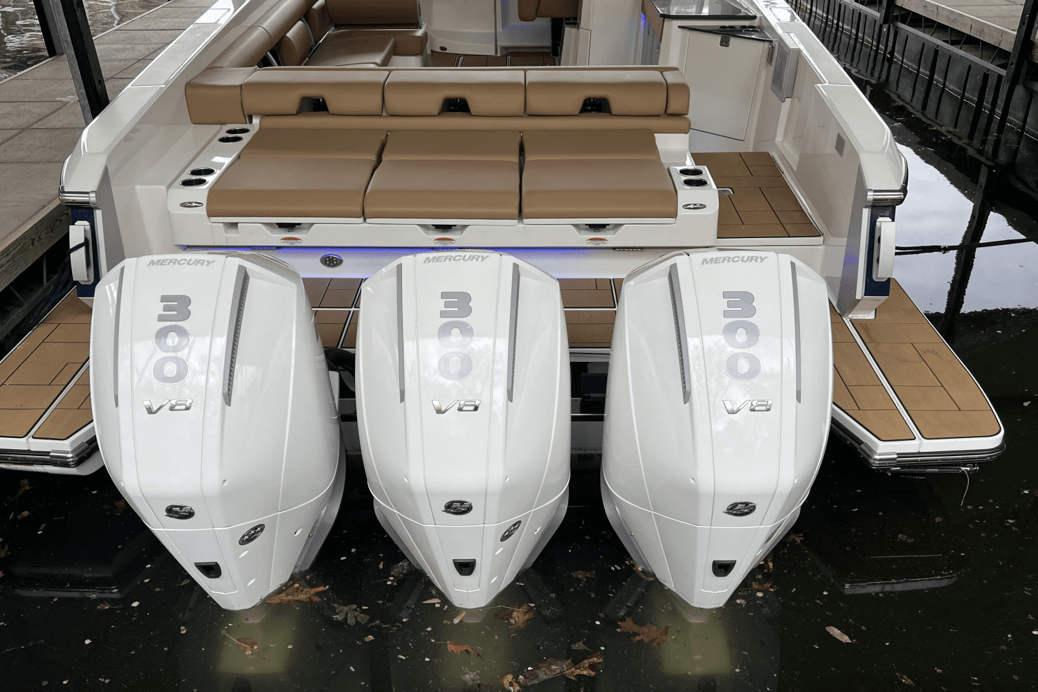 2024 Aviara AV36 Outboard Image Thumbnail #8