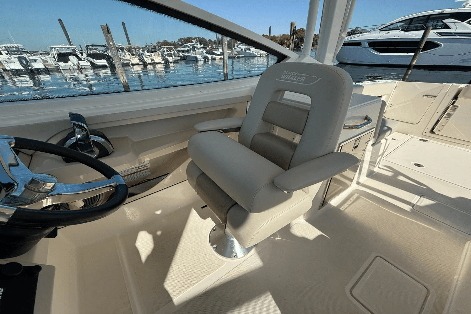 2021 Boston Whaler 280 VAN Image Thumbnail #50