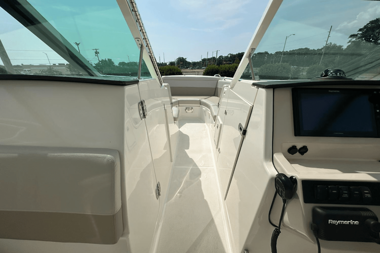 2021 Boston Whaler 280 VAN Image Thumbnail #16