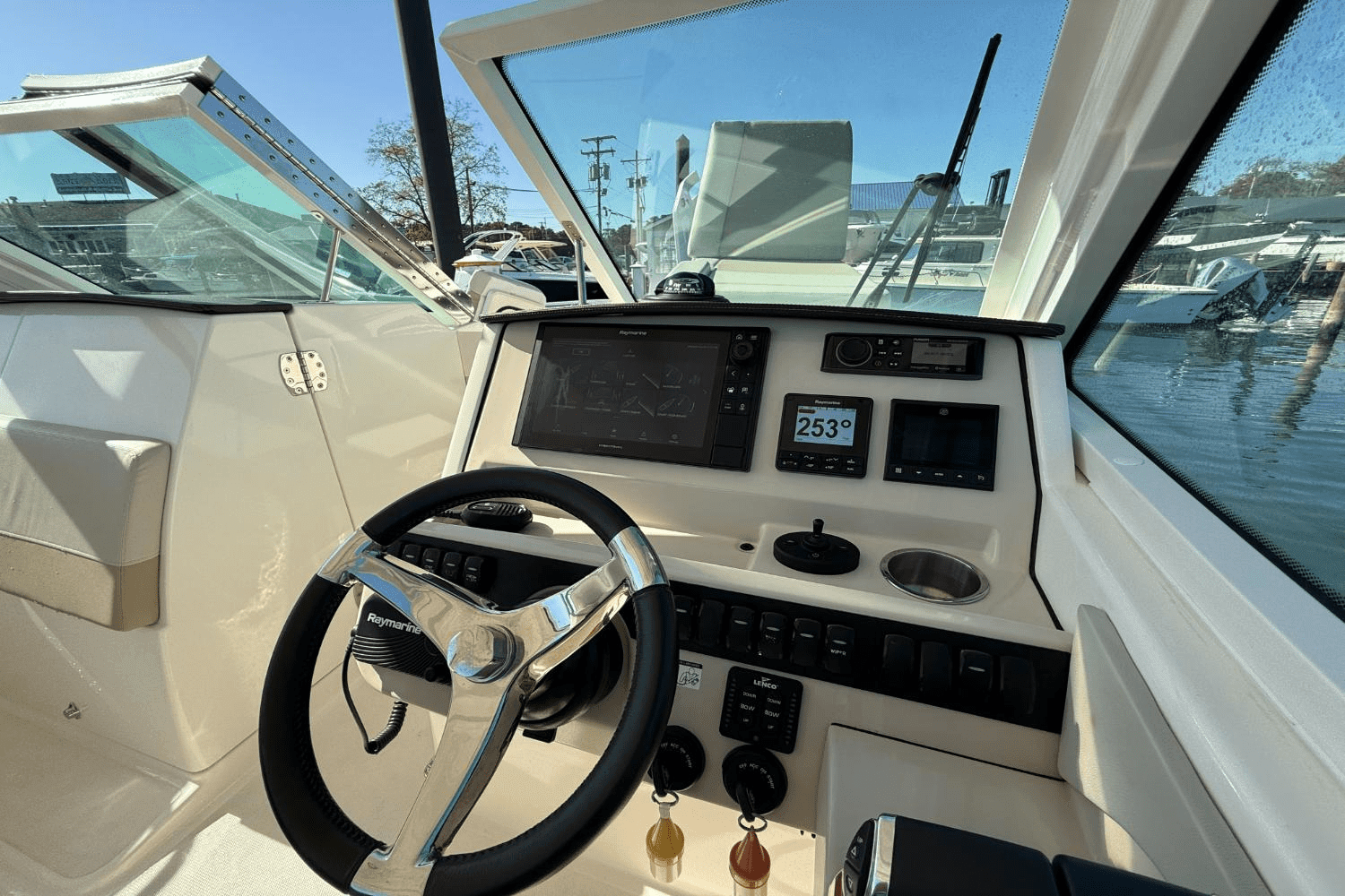 2021 Boston Whaler 280 VAN Image Thumbnail #51