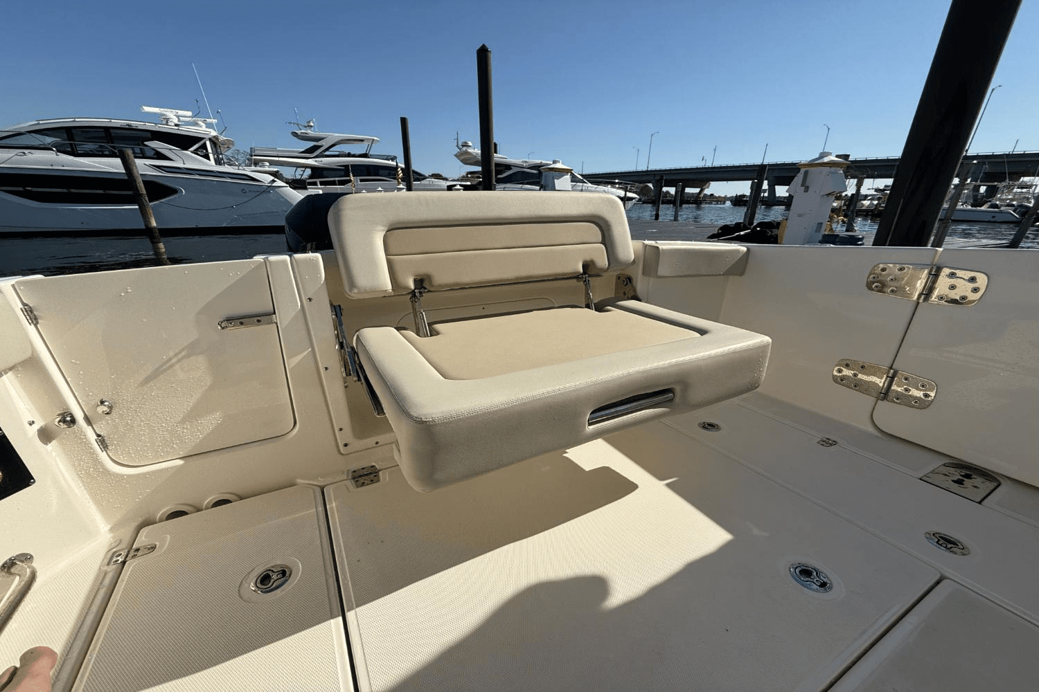 2021 Boston Whaler 280 VAN Image Thumbnail #27