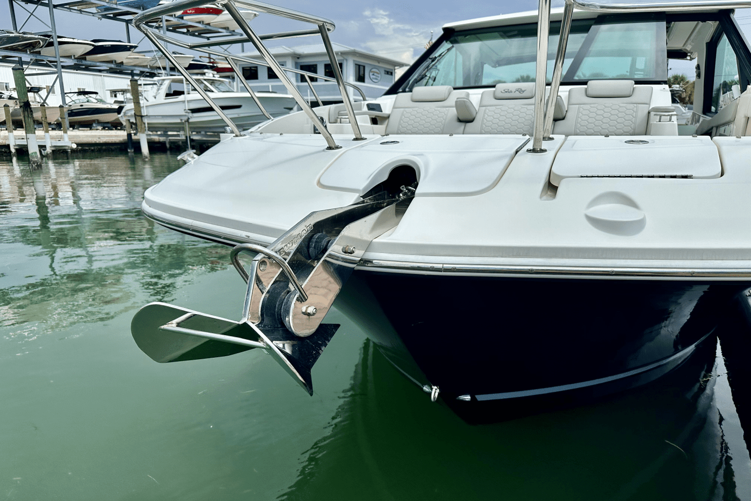 2022 Sea Ray 320 SUNDANCER OUTBOARD Image Thumbnail #30