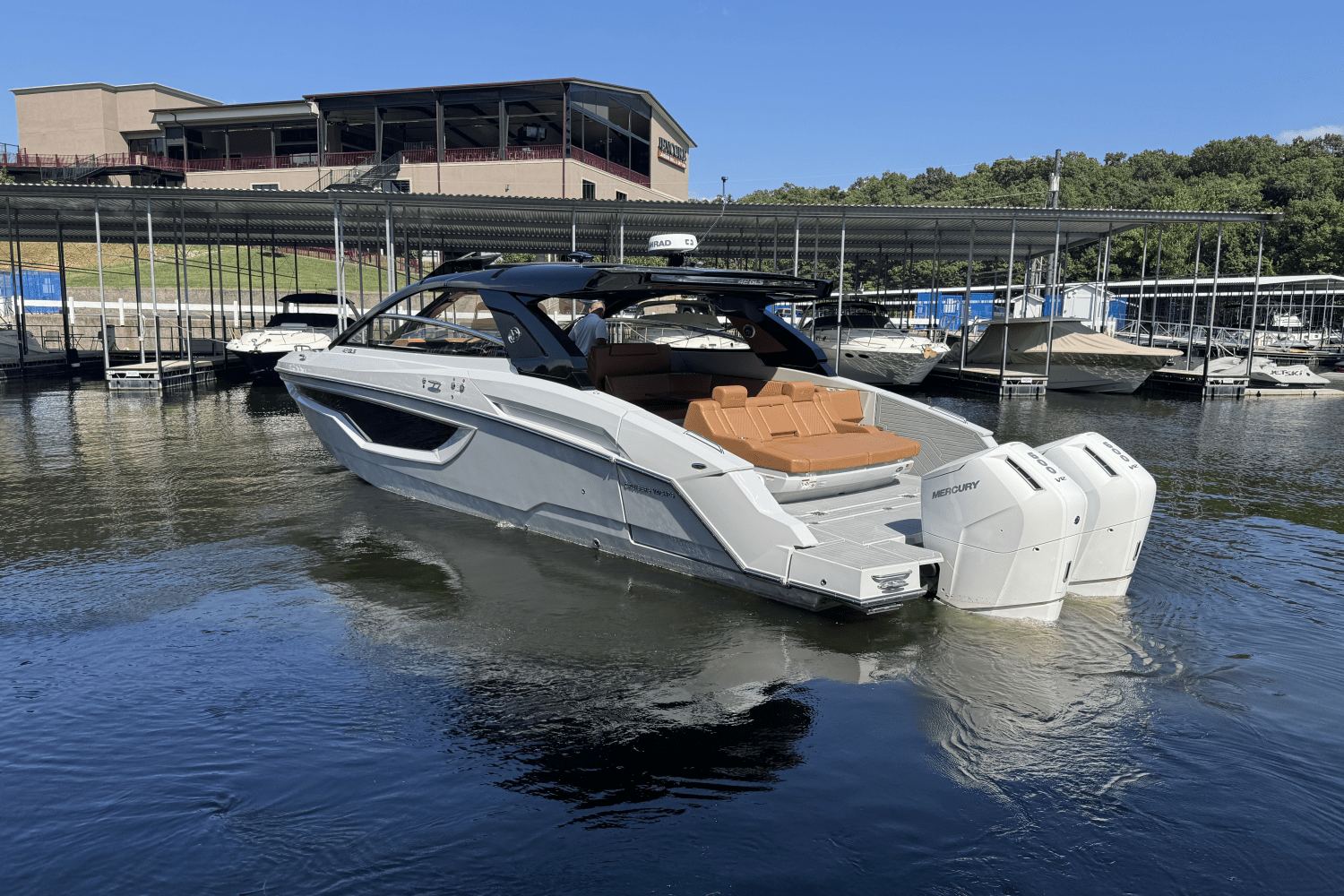 2025 Cruisers Yachts 42 GLS Outboard Image Thumbnail #6