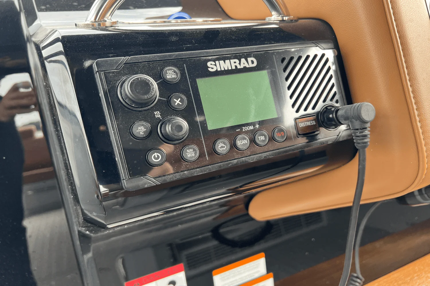 2025 Cruisers Yachts 42 GLS Outboard Image Thumbnail #35