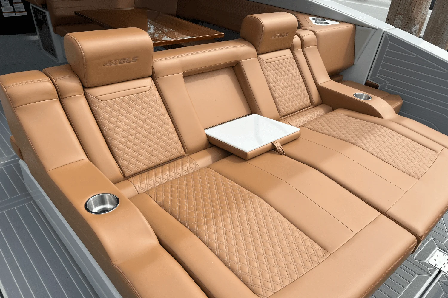 2025 Cruisers Yachts 42 GLS Outboard Image Thumbnail #14