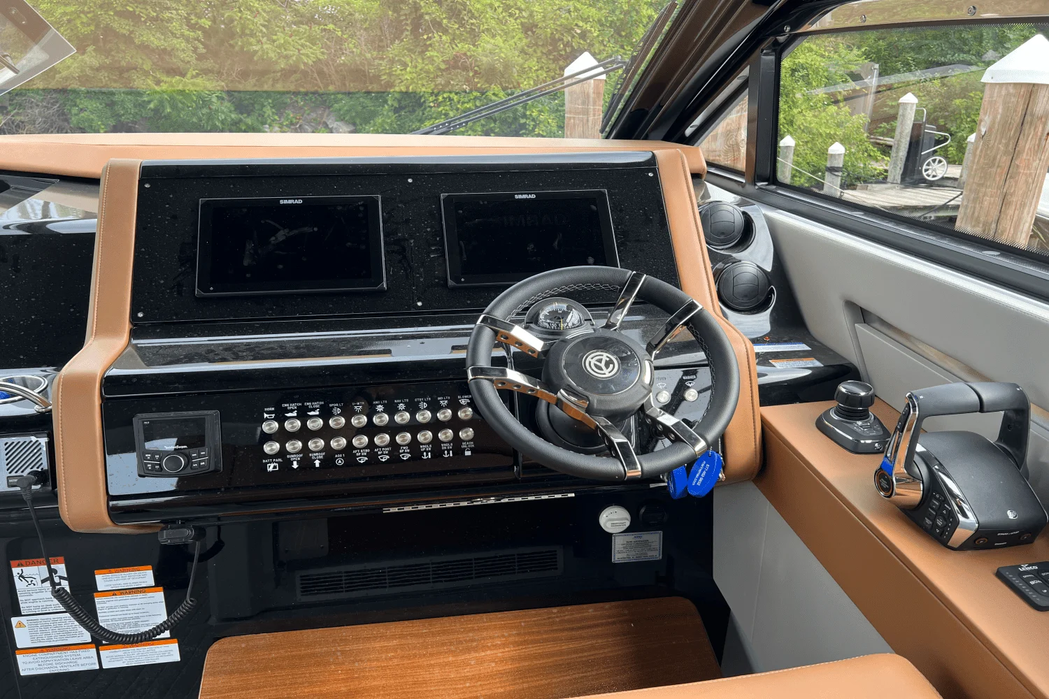 2025 Cruisers Yachts 42 GLS Outboard Image Thumbnail #25