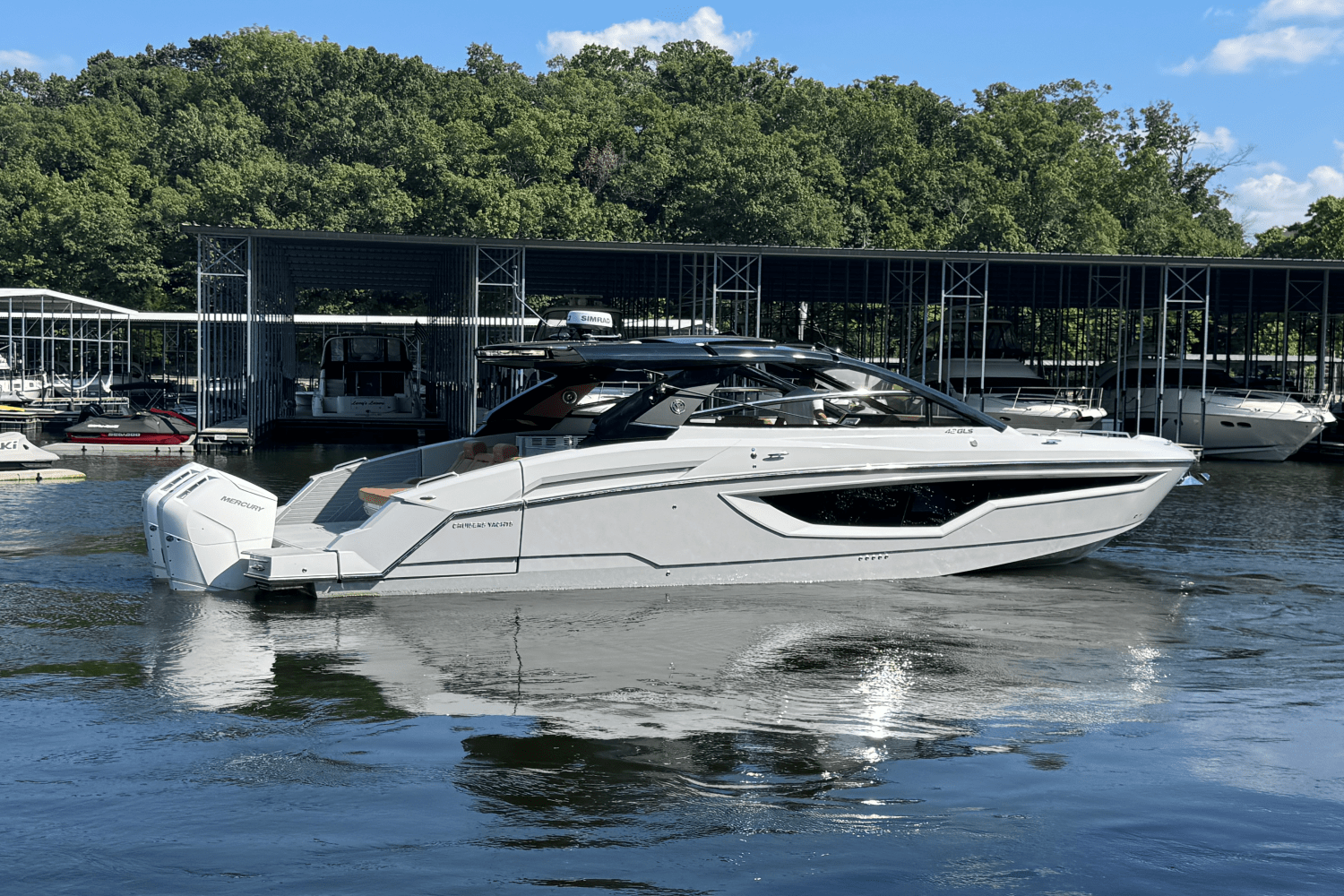 2025 Cruisers Yachts 42 GLS Outboard Image Thumbnail #4