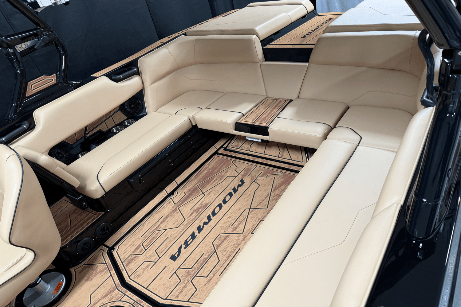 2025 Moomba Max Image Thumbnail #12