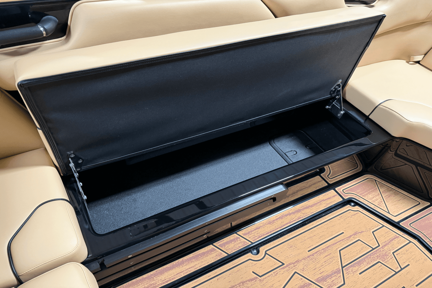 2025 Moomba Max Image Thumbnail #48