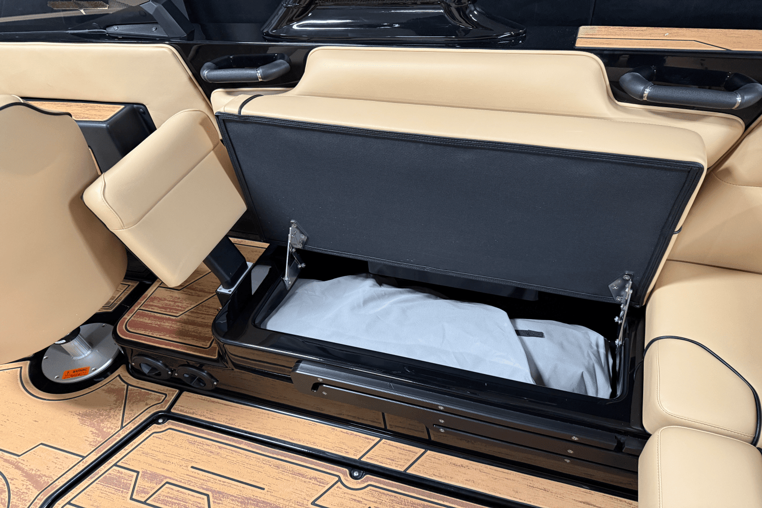 2025 Moomba Max Image Thumbnail #38