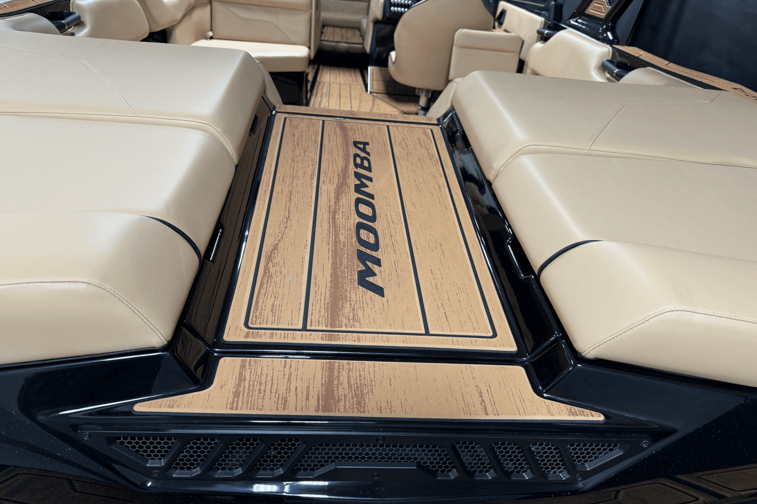 2025 Moomba Max Image Thumbnail #24