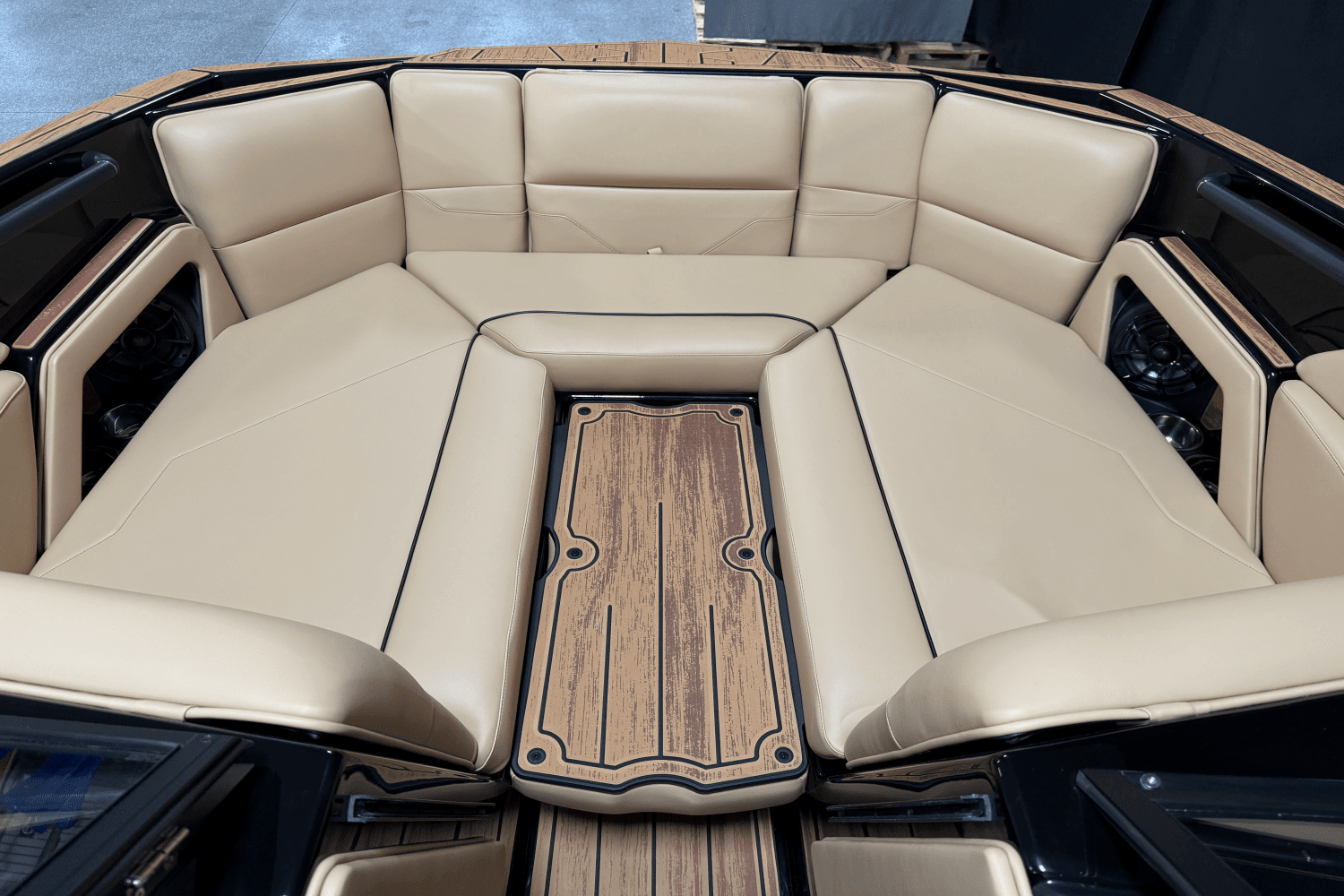 2025 Moomba Max Image Thumbnail #83