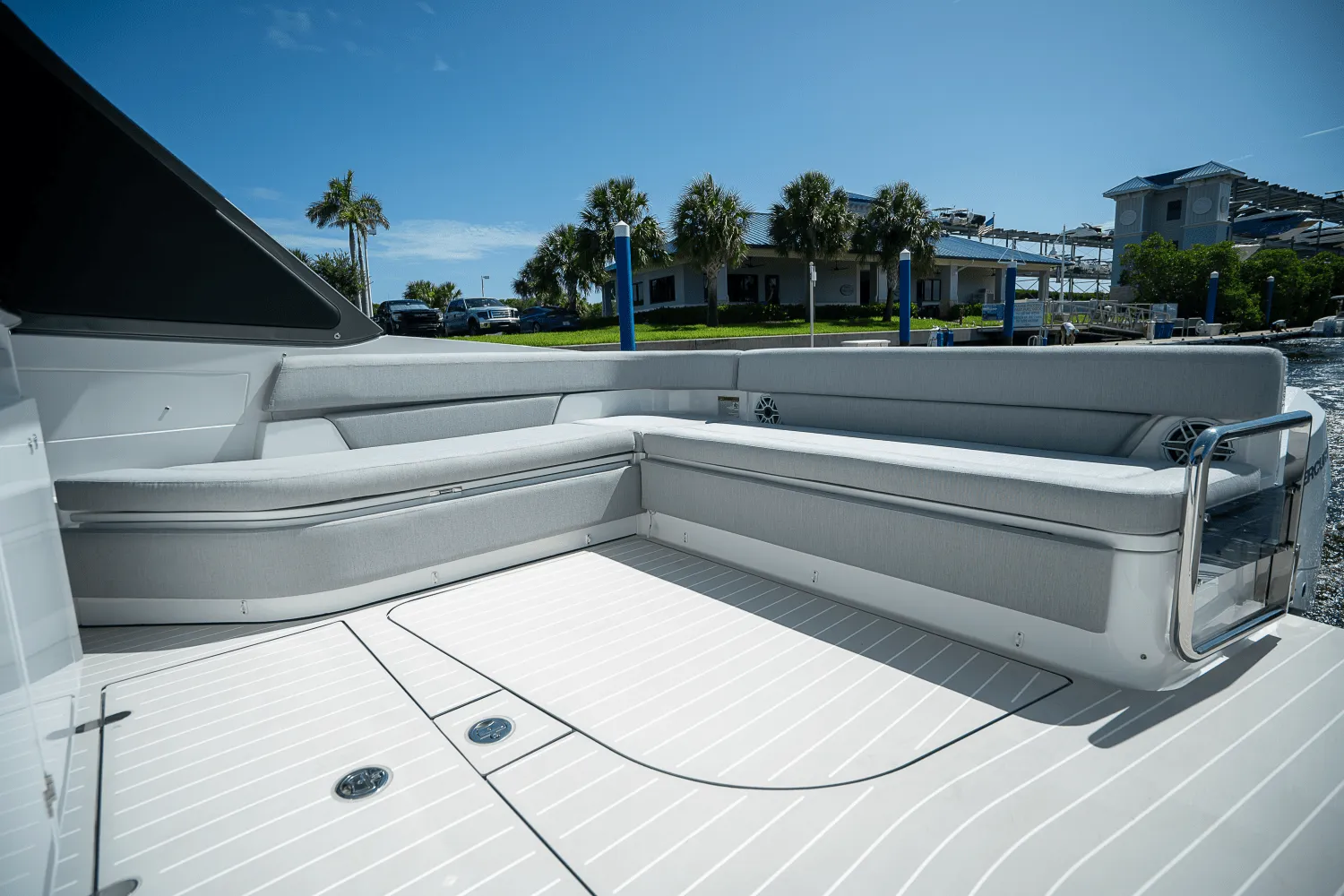 2026 Azimut Verve 42 Image Thumbnail #7