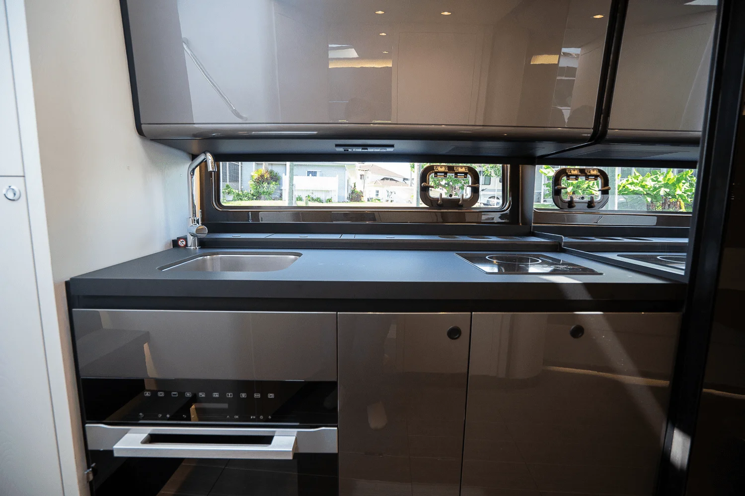 2026 Azimut Verve 42 Image Thumbnail #20