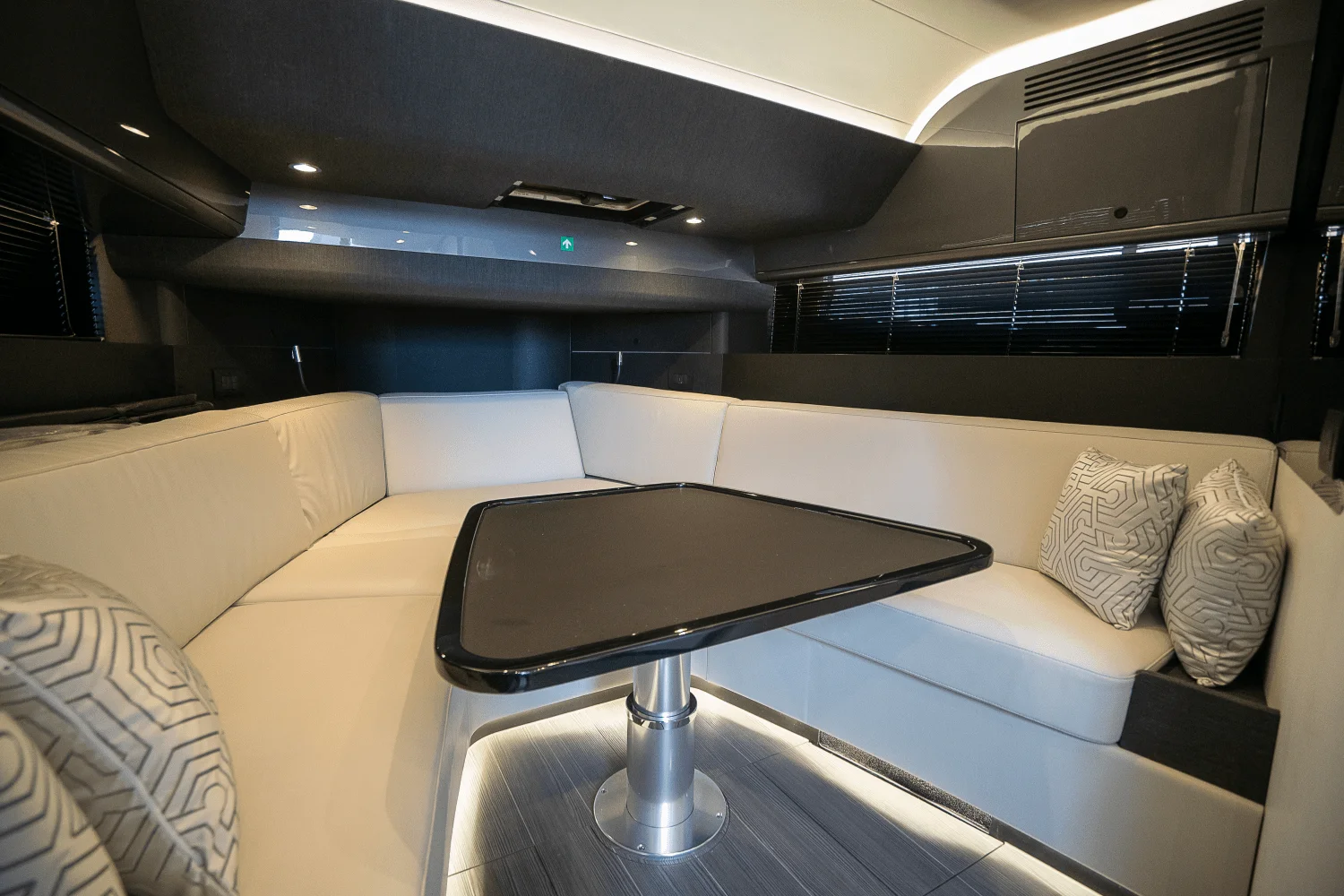 2026 Azimut Verve 42 Image Thumbnail #22