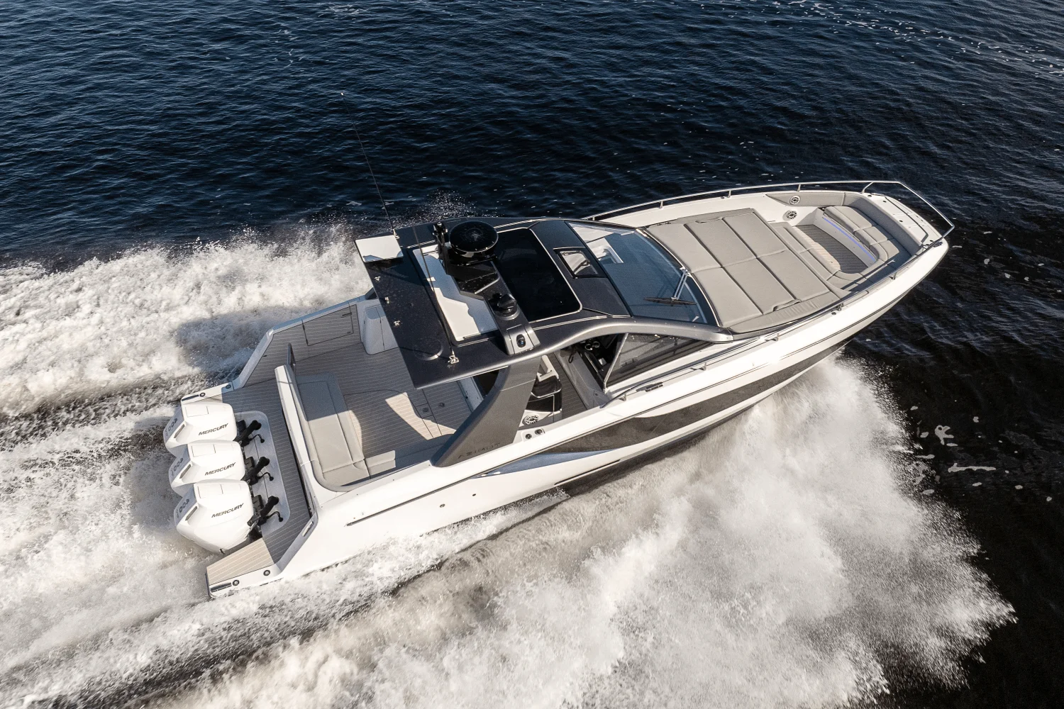 2026 Azimut Verve 42 Image Thumbnail #2