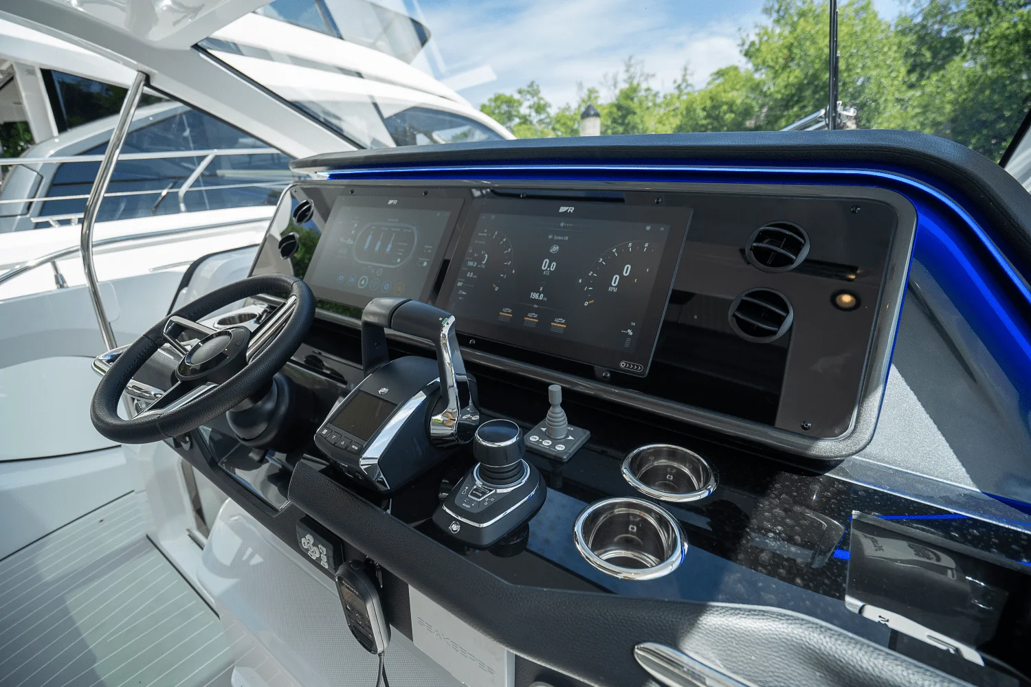 2026 Azimut Verve 42 Image Thumbnail #12