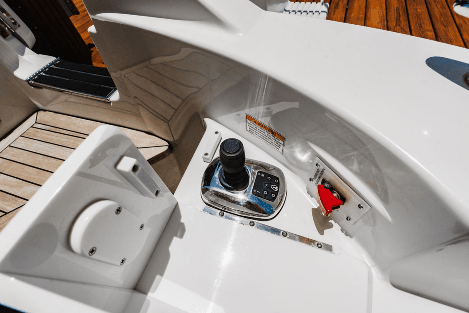 2017 Sea Ray L550 FLY Image Thumbnail #26