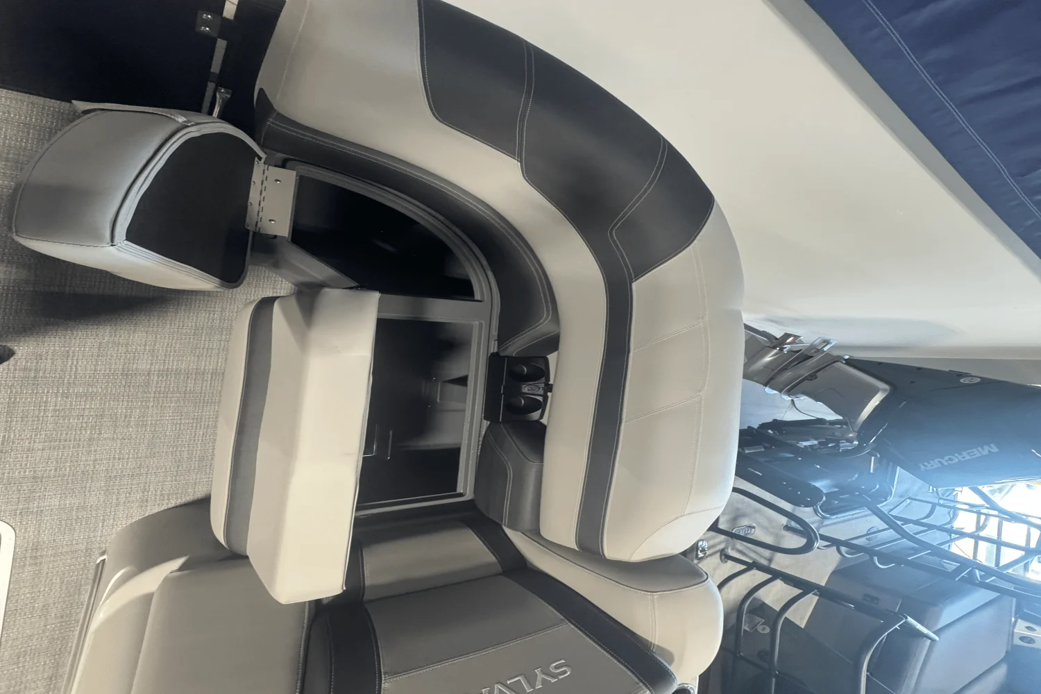 2025 Sylvan L5 Image Thumbnail #19