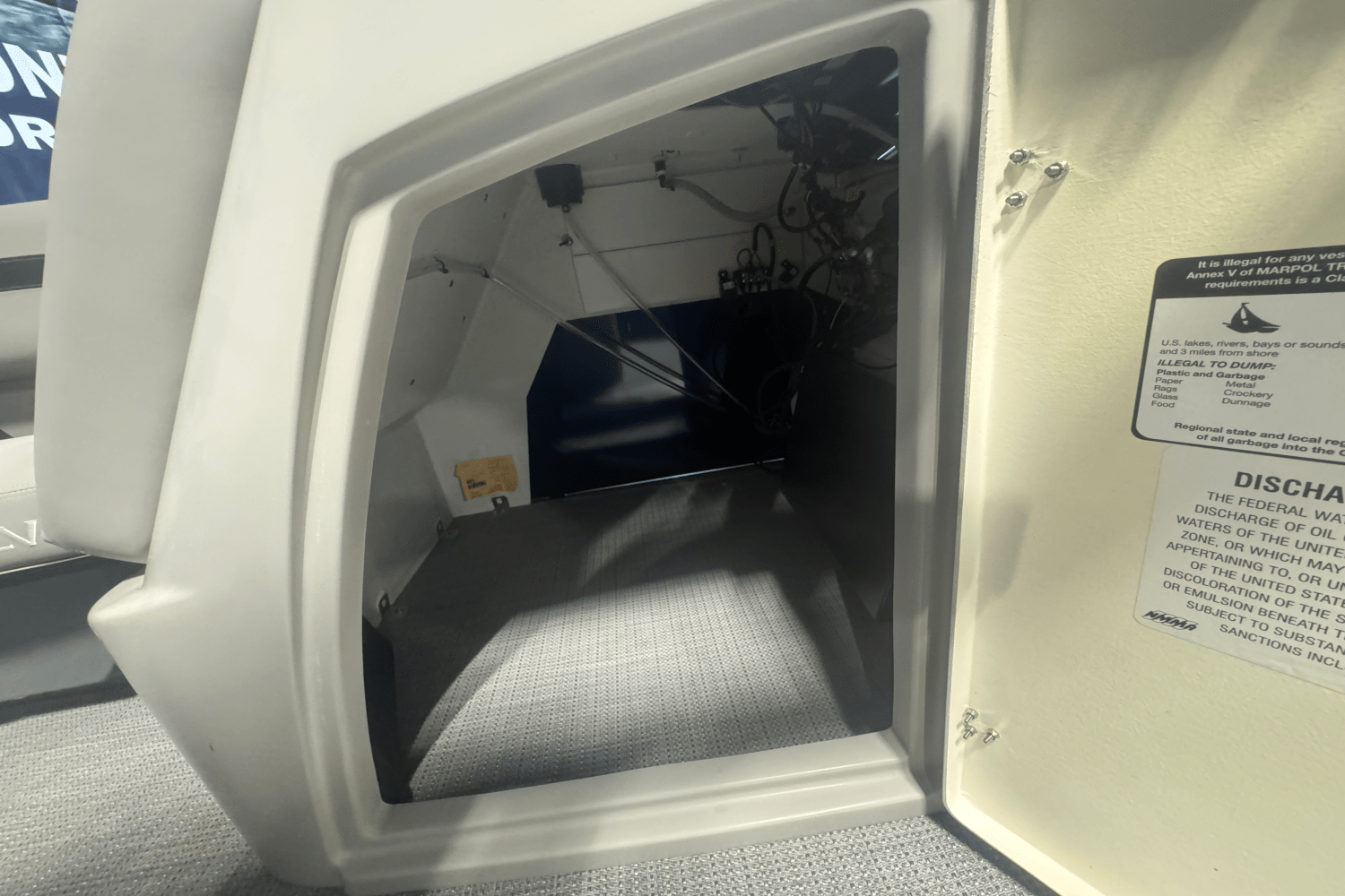 2025 Sylvan L5 Image Thumbnail #20