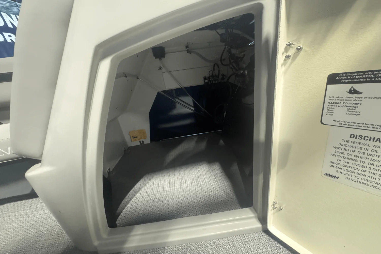 2025 Sylvan L5 Image Thumbnail #20