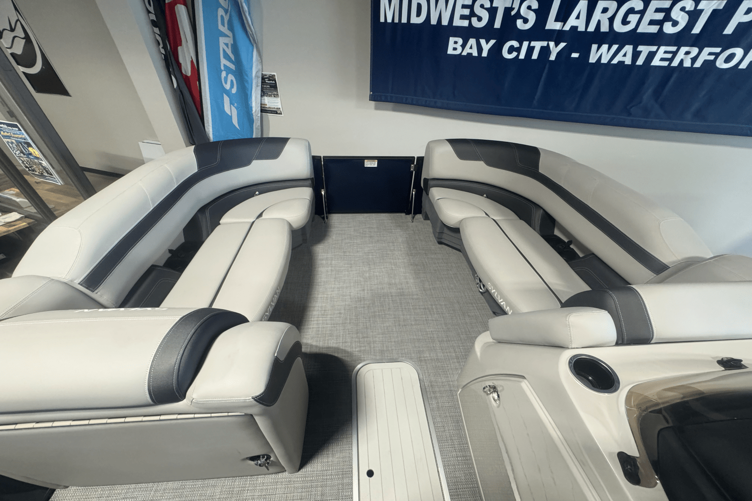 2025 Sylvan L5 Image Thumbnail #6