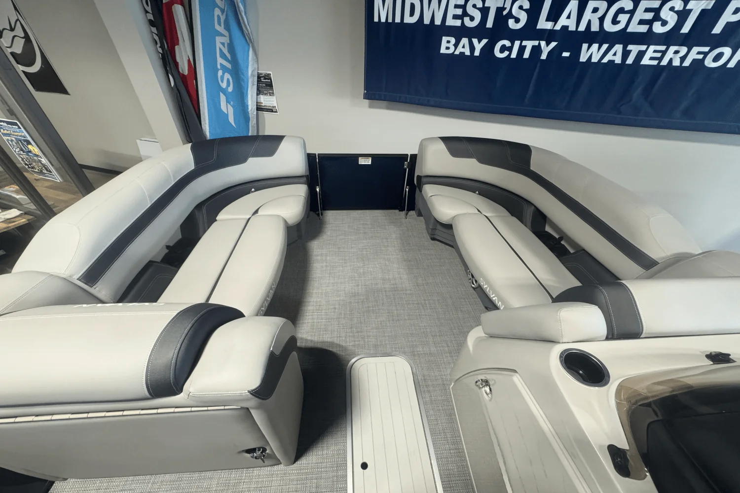 2025 Sylvan L5 Image Thumbnail #6