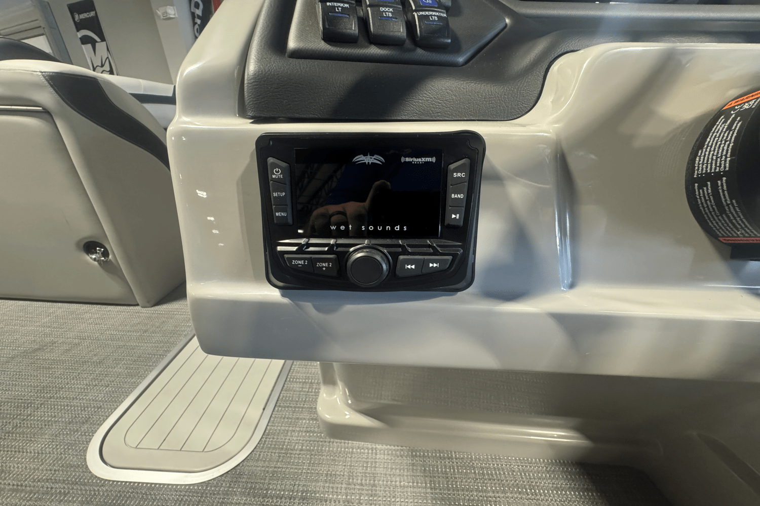 2025 Sylvan L5 Image Thumbnail #12