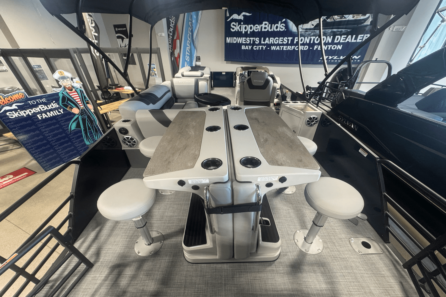 2025 Sylvan L5 Image Thumbnail #5