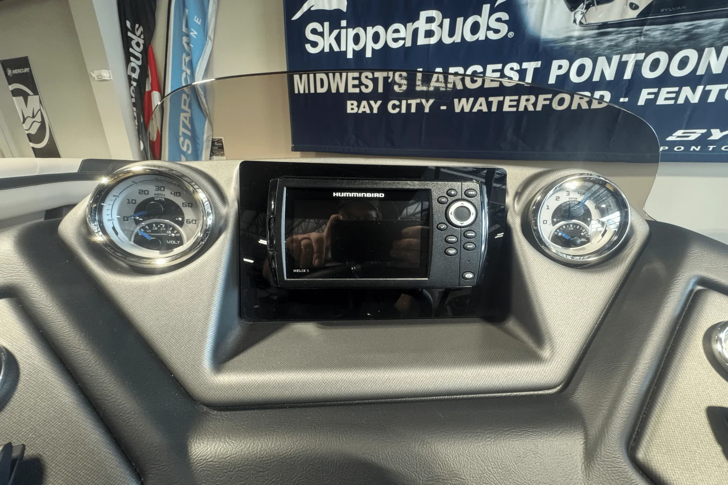 2025 Sylvan L5 Image Thumbnail #11