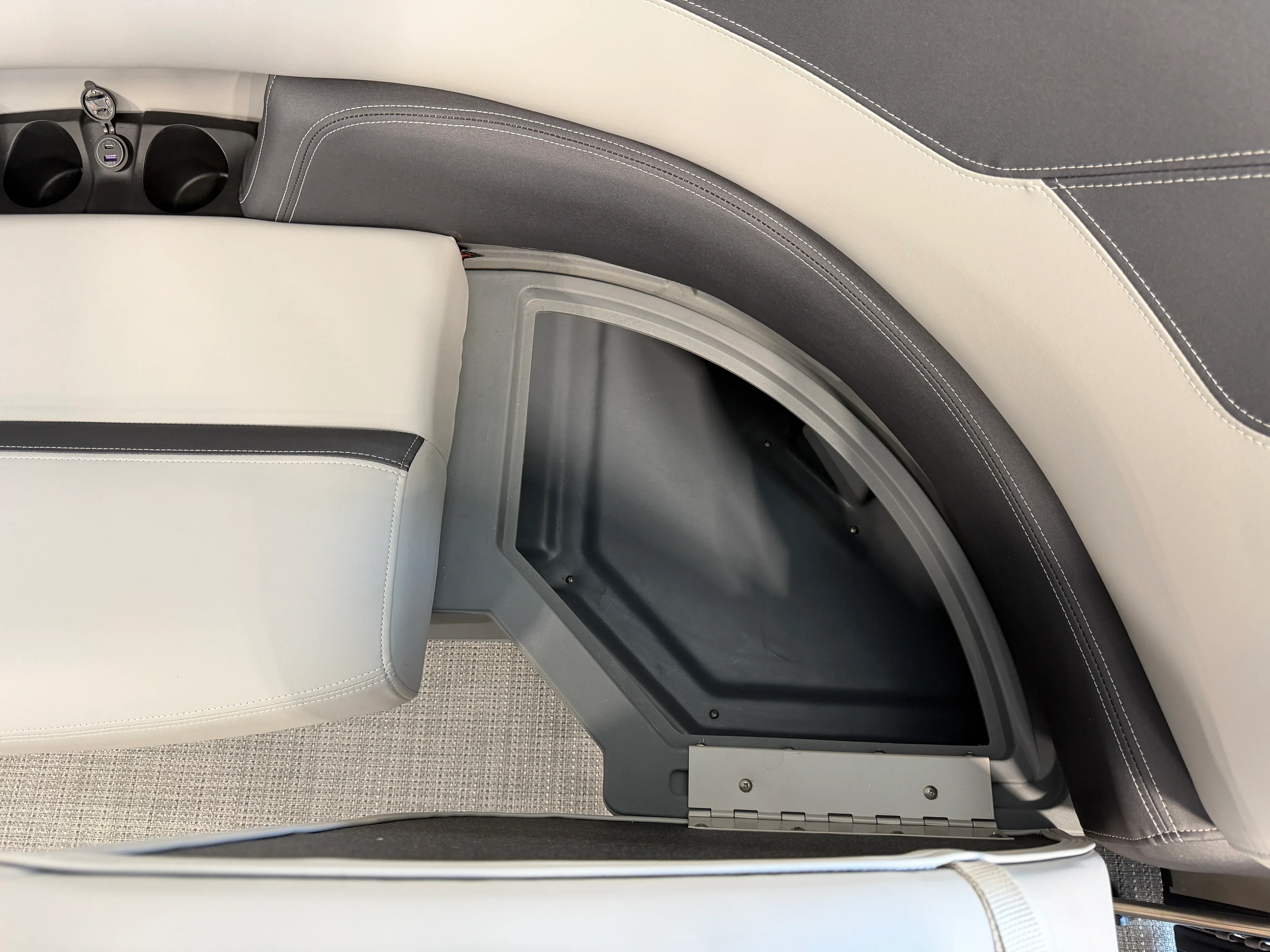 2025 Sylvan L5 Image Thumbnail #6