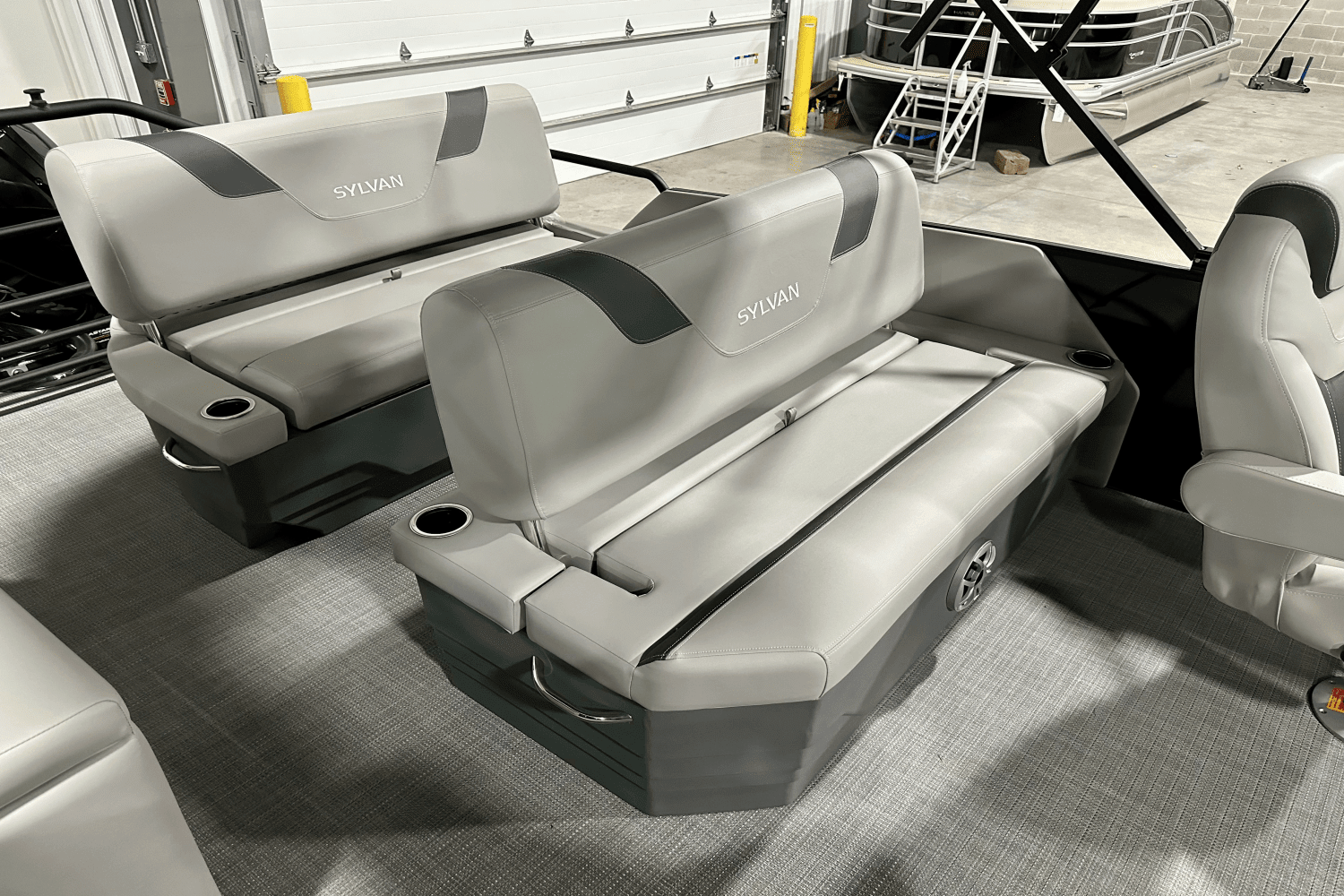 2025 Sylvan
                                                             L-5 Image Thumbnail #33