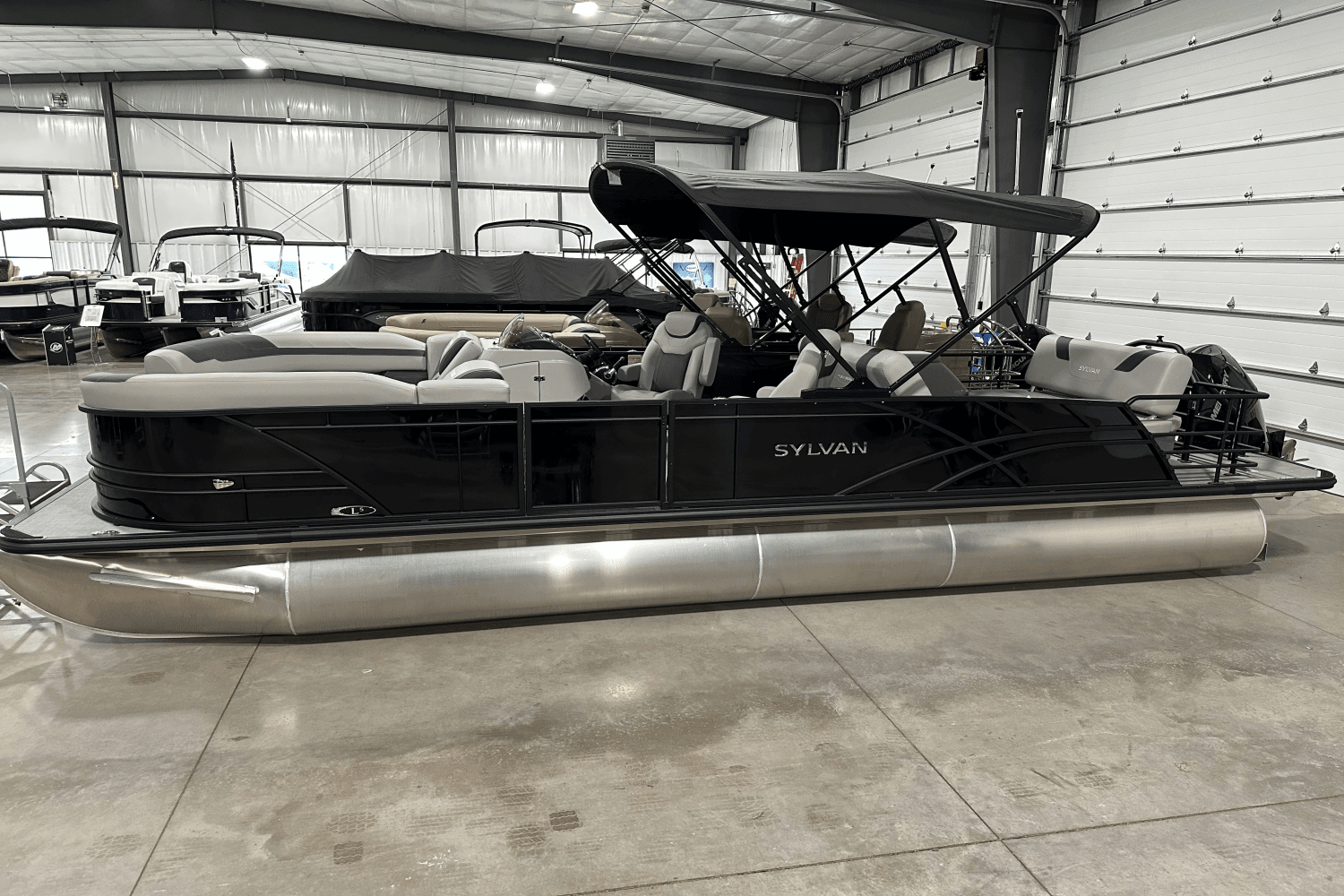 2025 Sylvan
                                                             L-5 Image Thumbnail #10